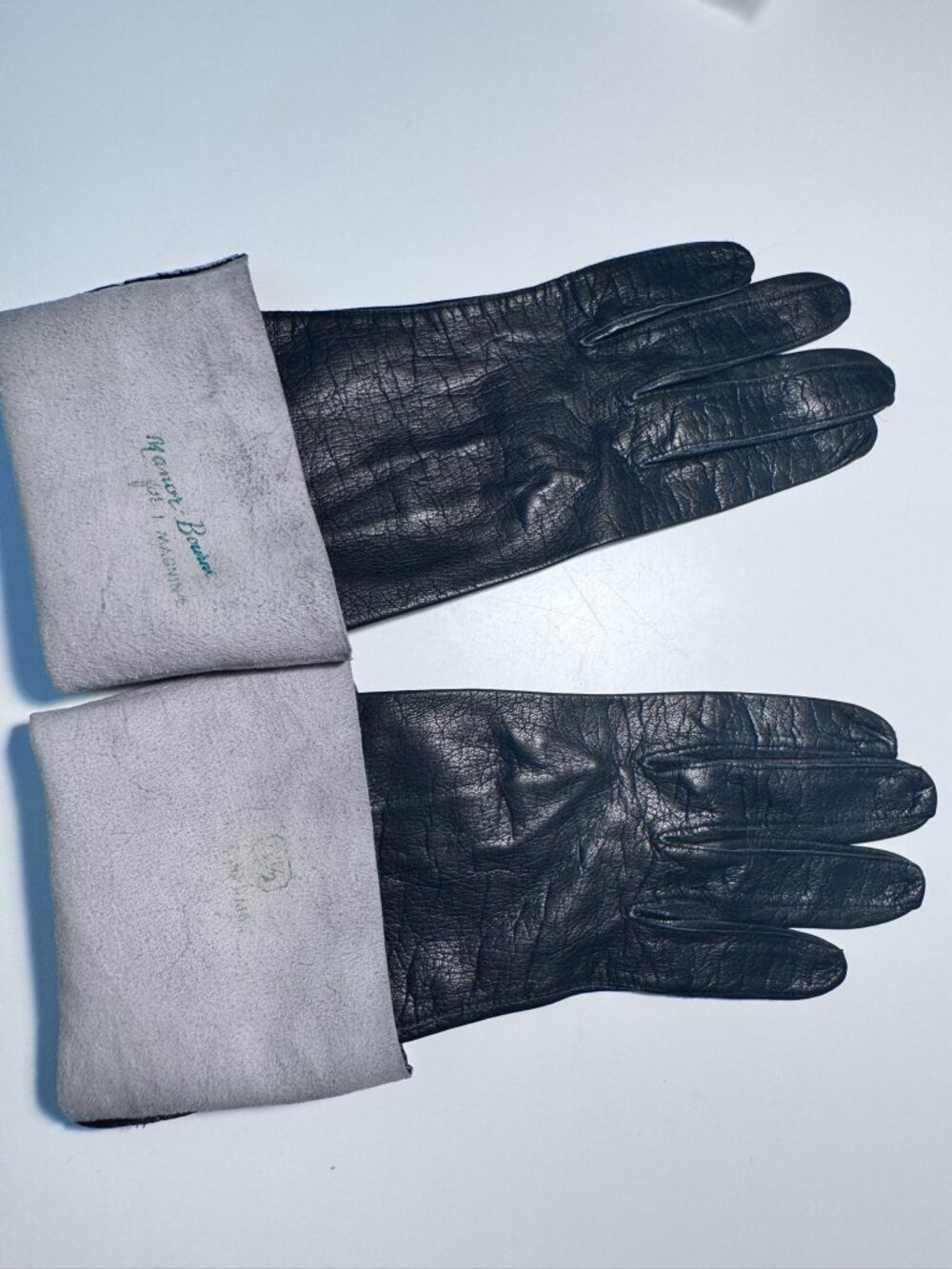 Vintage Neiman Marcus Black Leather Gloves Women's Soft Leather Long Wrist - Picture 3 of 4